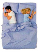 Какие у вас отношения с супругом по позе, в которой вы спите