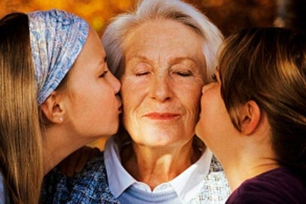 Внуки и бабушки – неразлучная связь