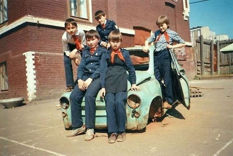 Такое счастливое детство времен СССР