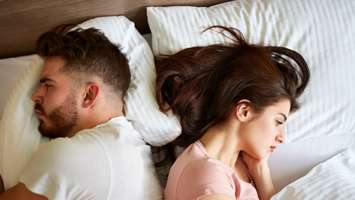 Почему после пятидесяти многие пары начинают спать раздельно