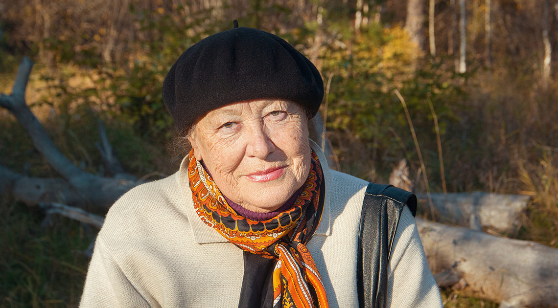 Недавно ко мне обратилась женщина, назовем ее Ириной Сергеевной. Она, несмотря на свои 69 лет продолжает трудиться