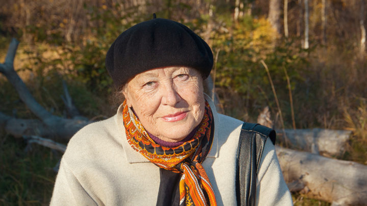 Недавно ко мне обратилась женщина, назовем ее Ириной Сергеевной. Она, несмотря на свои 69 лет продолжает трудиться