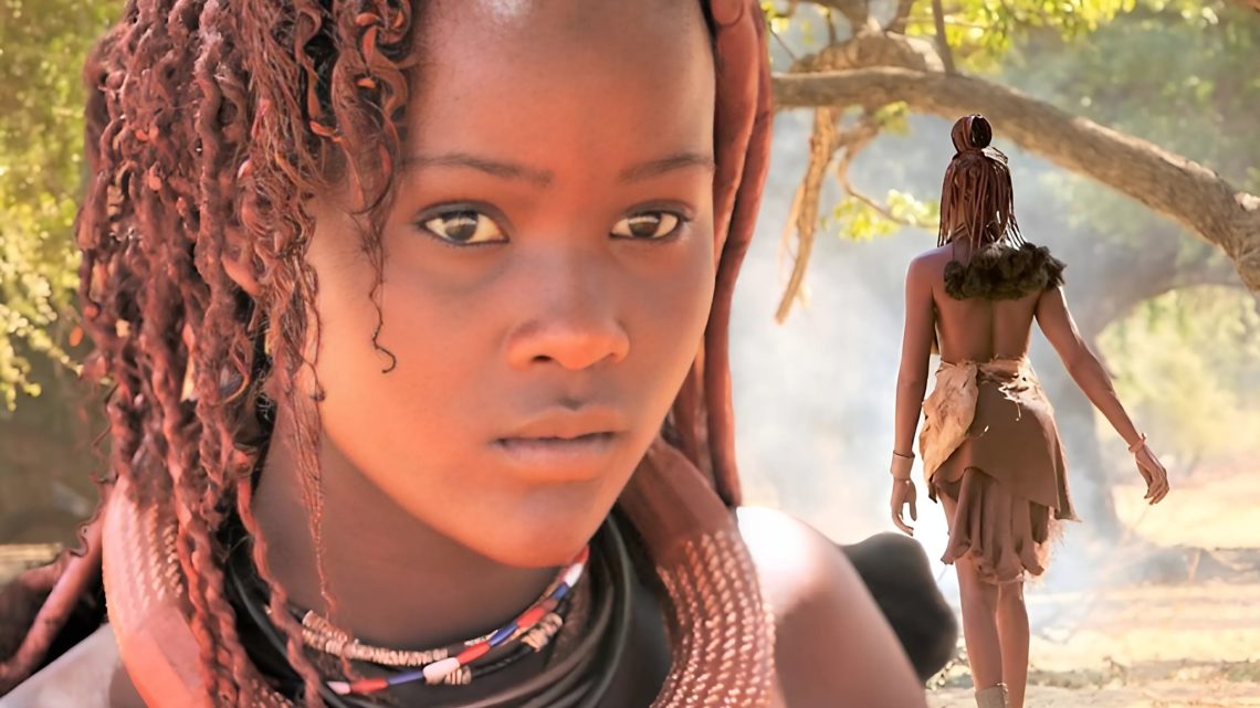 Die Himba: ein Volk, in dem sich die Frauen nie waschen, sich aber mehrere Stunden am Tag pflegen und als die schönsten Afrikas gelten