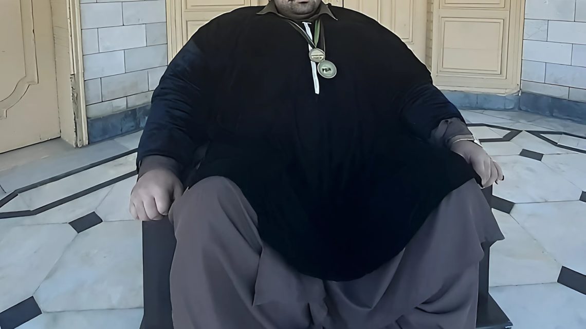 Der 440 kg schwere „pakistanische Hulk“ ist auf der Suche nach einer ganz besonderen Frau.