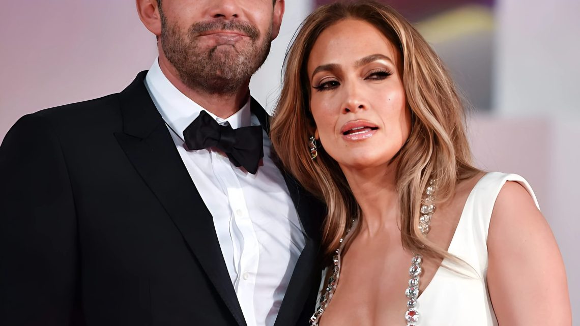 Jennifer Lopez begeisterte das Publikum und verärgerte ihren Ex-Mann, indem sie bei der Premiere ohne Unterwäsche auftrat