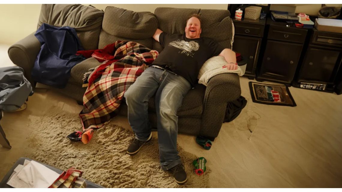 Meine Eltern brachten die Sachen meines Bruders in mein neues Haus, während ich im Urlaub war – es war an der Zeit, sie wieder auf den Boden zu bringen Meine Eltern brachten die Sachen meines Bruders in mein neues Haus, während ich im Urlaub war – es war an der Zeit, sie wieder auf den Boden zu bringen