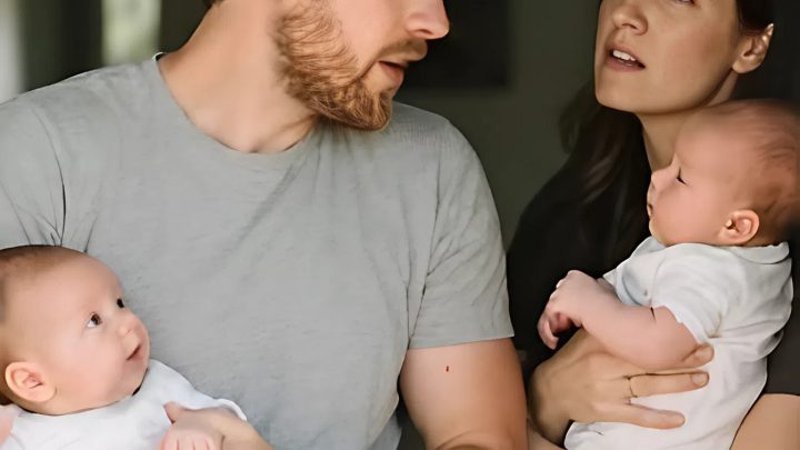 MEIN MANN HAT MICH MIT UNSEREN NEUGEBORENEN SÖHNEN VERSTOSSEN, OHNE ZU AHNEN, DASS ER MICH IN EINIGEN JAHREN UM HILFE BITTEN WÜRDE.