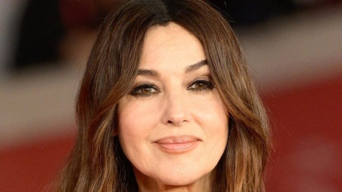 Monica Bellucci: die schönste Frau der Welt, die dennoch den Verrat ihres geliebten Mannes erdulden musste Monica Bellucci: die schönste Frau der Welt, die dennoch den Verrat ihres geliebten Mannes erdulden musste