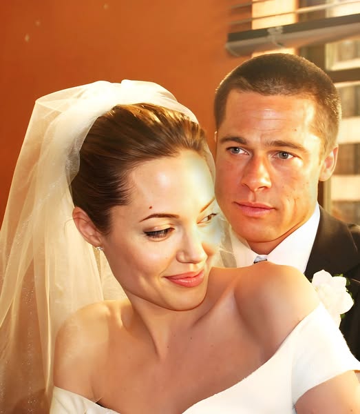 Nach der Scheidung von Angelina Jolie hat Brad Pitt die Vergangenheit vollständig hinter sich gelassen und wirkt deutlich glücklicher. Nach der Scheidung von Angelina Jolie hat Brad Pitt die Vergangenheit vollständig hinter sich gelassen und wirkt deutlich glücklicher.
