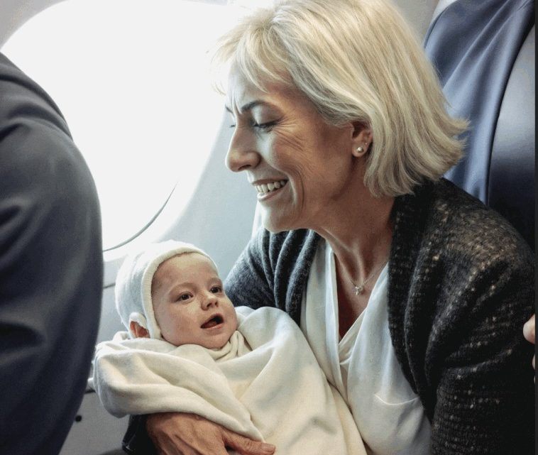 Ein Mann hat mich aus meinem Sitzplatz im Flugzeug vertrieben, weil meine Nichte geweint hat. Ein Mann hat mich aus meinem Sitzplatz im Flugzeug vertrieben, weil meine Nichte geweint hat.