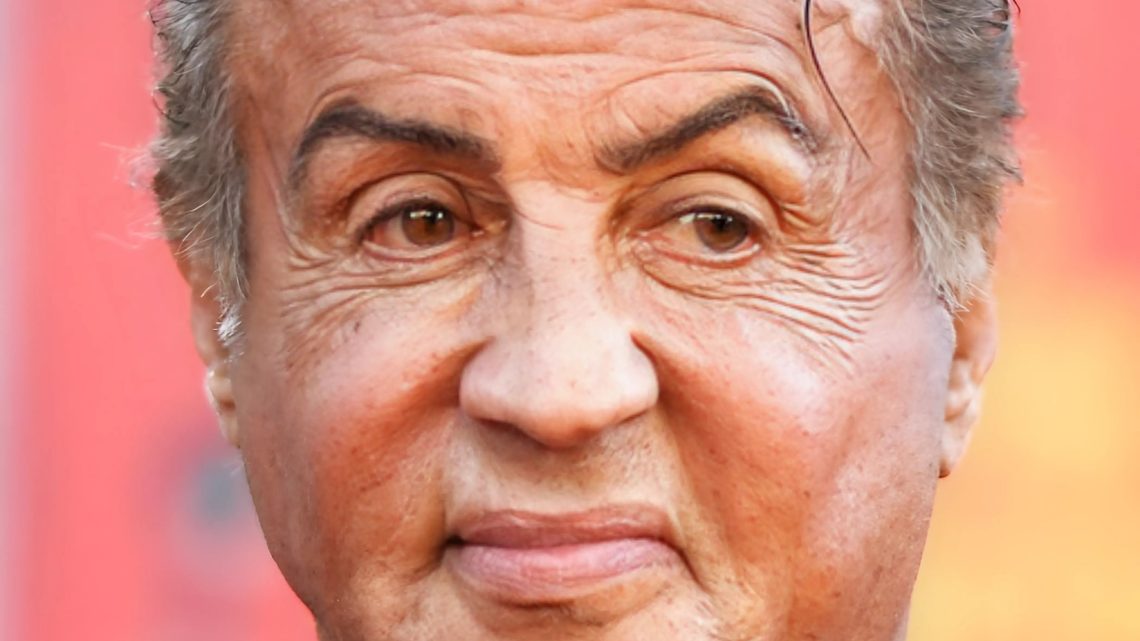 Stallone liebt seine junge Frau und seine Töchter Stallone liebt seine junge Frau und seine Töchter