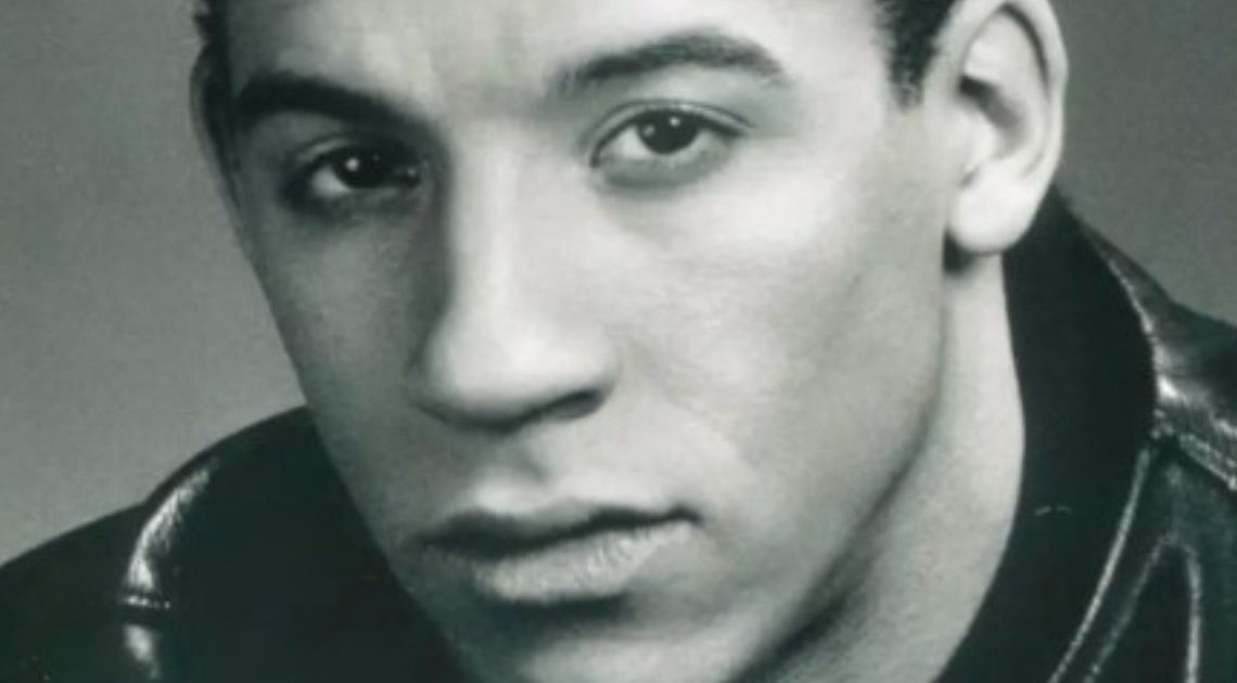 Wer ist das? Dieser Action-Star ist aus seinen jungen Jahren kaum wiederzuerkennen!