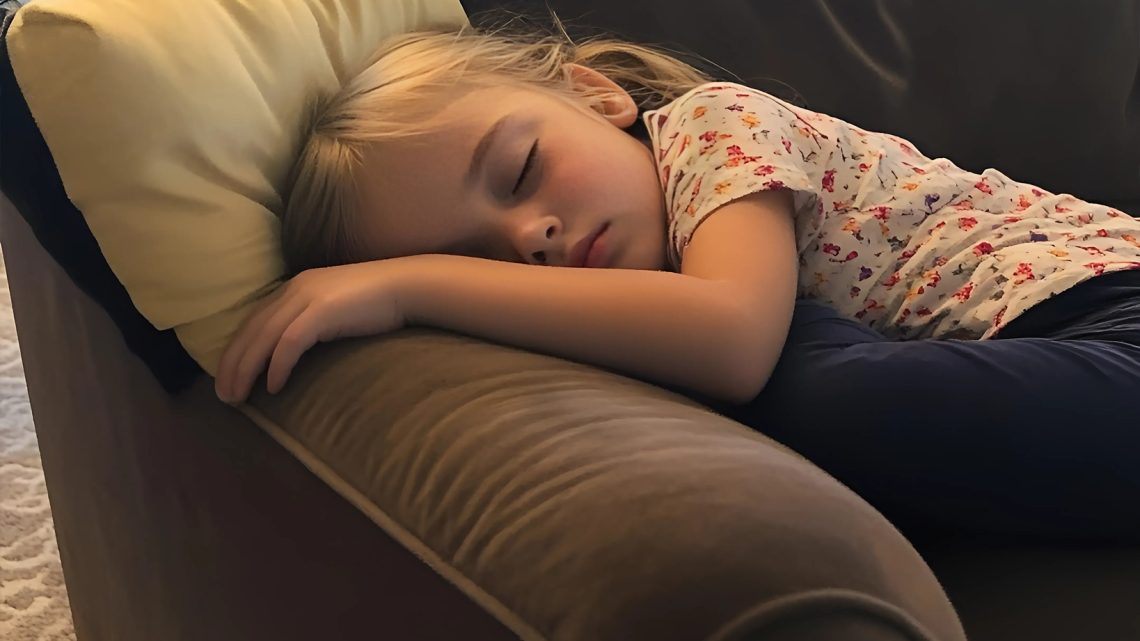 Meine 5-jährige Tochter rief mich bei der Arbeit an: „Mama ist mit ihren Sachen aus dem Haus gegangen und hat gesagt, du sollst auf sie warten, Papa.“