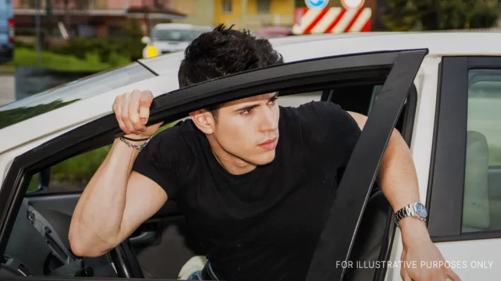 Mein Freund hat mich rausgeschmissen, nachdem er erfahren hat, dass ich schwanger bin. 26 Jahre später hat mein Sohn ihm einen Besuch abgestattet.