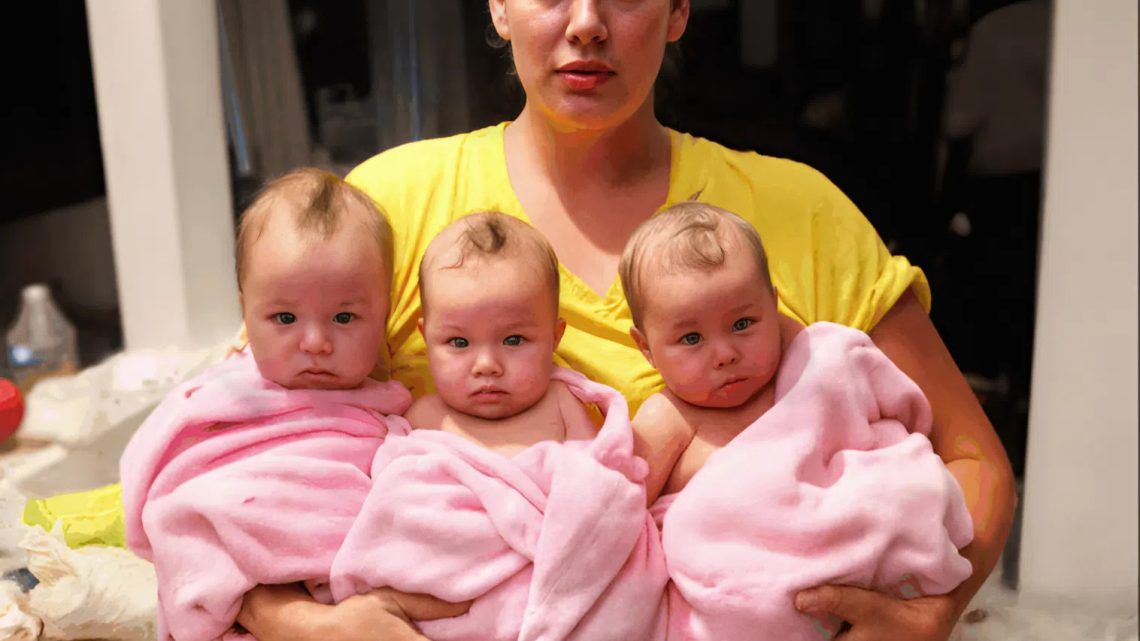 Mein Mann sagte, ich sähe nach der Geburt der Drillinge wie eine „Vogelscheuche“ aus.