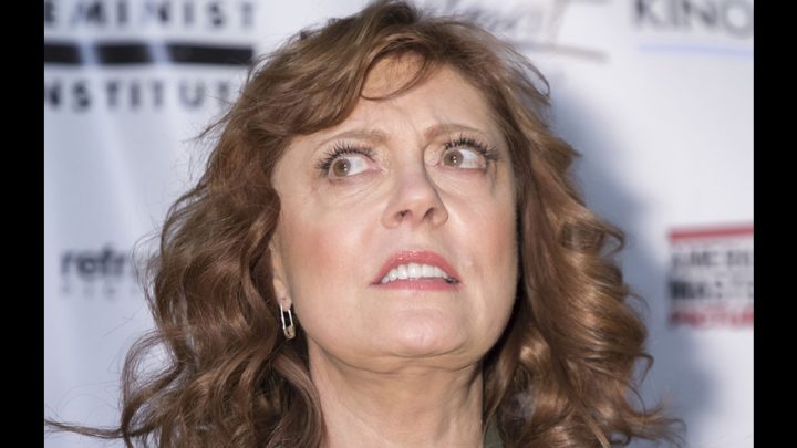 Die 78-jährige Susan Sarandon wurde für ihre Kleidung kritisiert.