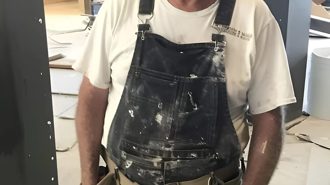 „Die wählerischen Hausbesitzer weigerten sich, meinen Vater, einen Klempner, zu bezahlen – sie dachten, sie wären schlauer als alle anderen, aber er hatte das letzte Lachen.“