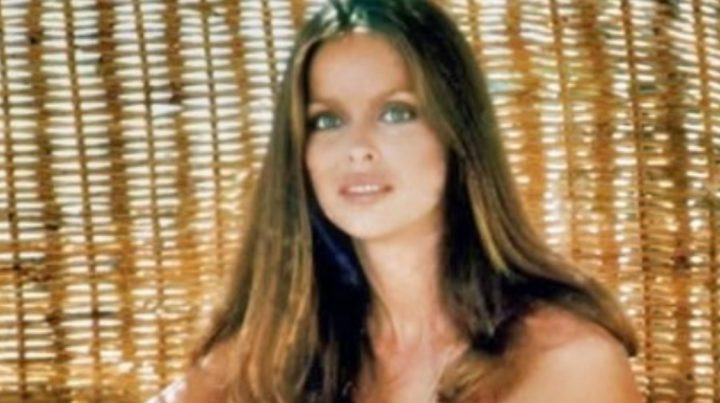 Die ehemalige Bond-Girl ist 77 Jahre alt und immer noch atemberaubend: Wie lebt sie heute?