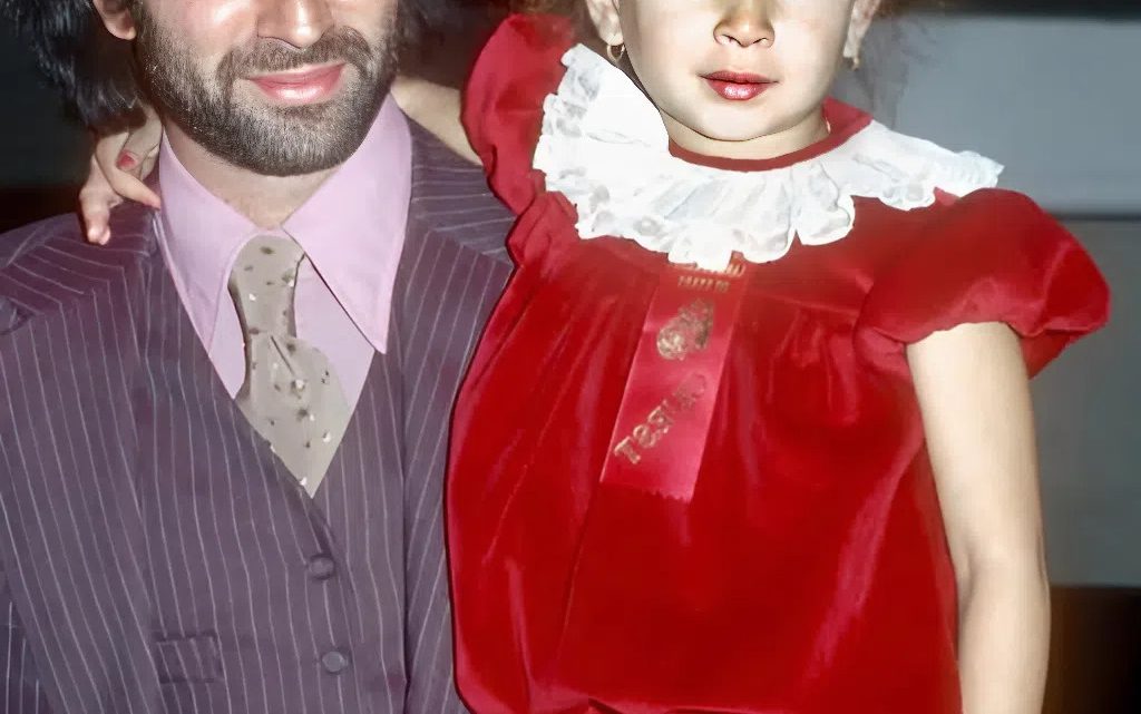 Hollywoodstar und ihr Vater – eine Musiklegende! Erkennen Sie, wer das ist?