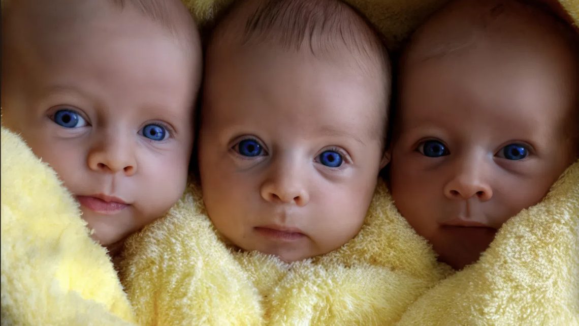 Mein Mann hat mich mit unseren neugeborenen Drillingen verlassen.