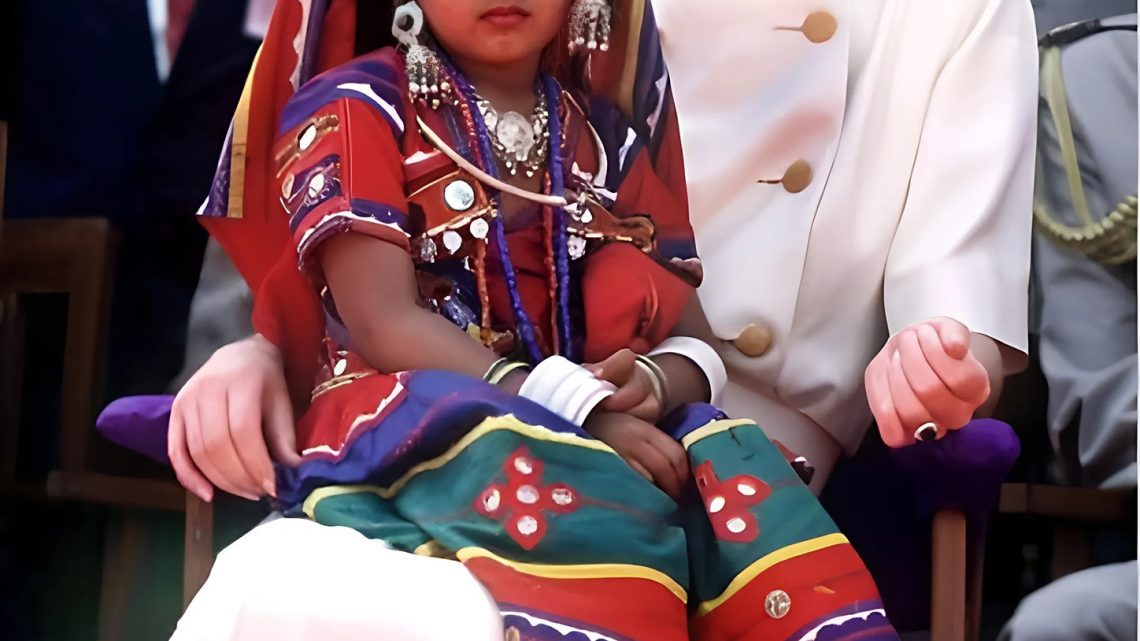 Ungewöhnliche Fotos von Prinzessin Diana, einer der meistfotografierten Personen der Welt