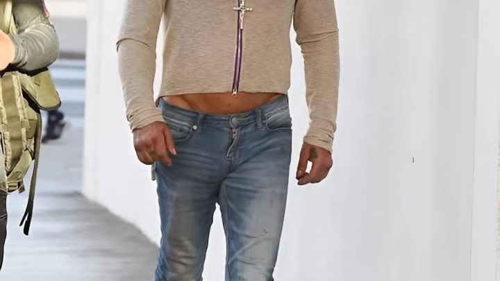 „Früher brach er in ganz Hollywood Herzen, heute sieht er ganz anders aus!“ Erkennen Sie diesen Kultschauspieler, der die Herzen von Millionen Zuschauern erobert hat?