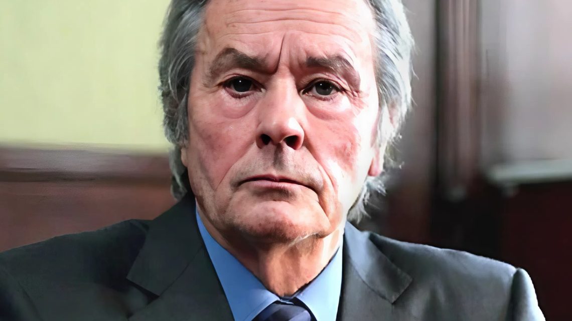 Wie die Kinder Alain Delon das Leben ruinierten: Das tragische Ende des legendären Schauspielers.