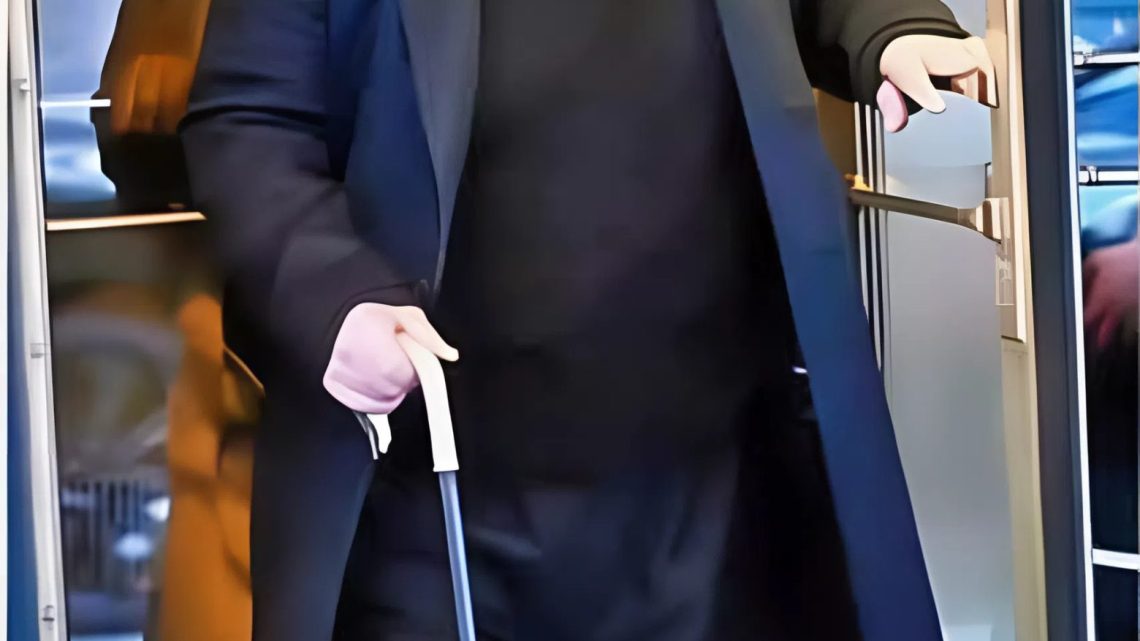 Hollywood-Ikone wird 89 Jahre alt: Können Sie erraten, welcher legendäre Schauspieler Generationen mit seinen unvergesslichen Rollen und seinem zeitlosen Charme verzaubert hat?