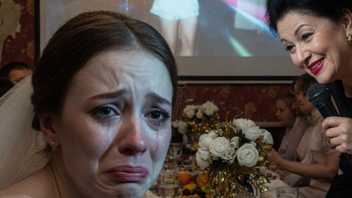 Auf meiner Hochzeit zeigte meine Schwiegermutter allen meine angeblich „beschämenden“ Jugendfotos – doch dann spielte mein Bruder ein Video von ihrer alten Firmenfeier ab, und den Gästen blieb der Atem weg