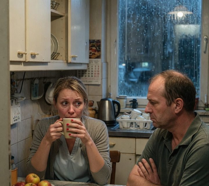 Wir leben seit Jahren wie zwei höfliche Mitbewohner unter einem Dach — mein Mann ist 43, und ich halte diese Stille kaum noch aus, weil ich mich nicht nach Ordnung sehne, sondern nach Nähe