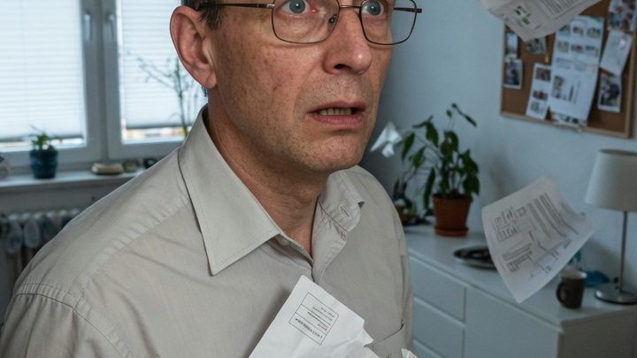 Der erschütternde Augenblick, in dem ein Vater erkennt, dass sein Sohn ihm äußerlich völlig fremd ist, und die Wahrheit die Familie auf die Probe stellt
