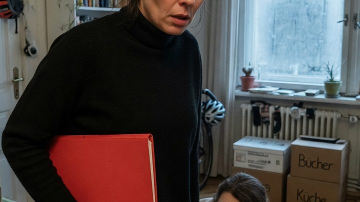 Zwei Tage nach der Scheidung: Wie ich die monatliche Unterstützung meiner Schwiegermutter stoppte und das perfekte Leben meines Exmannes in Trümmer fiel