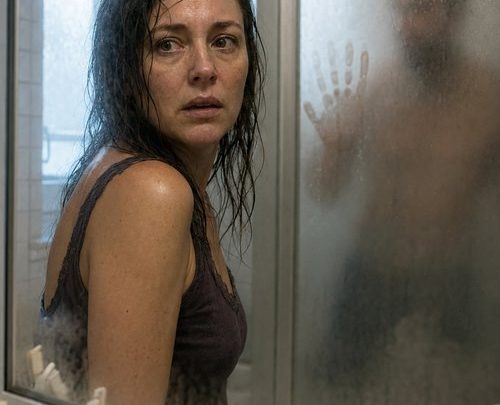 In der Dusche zu urinieren: Was du über diese umstrittene Gewohnheit beim Duschen wirklich wissen solltest