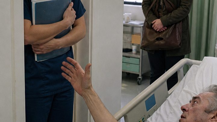 Mein Vater verließ meine Mutter mit dem Satz: „Ich bin doch kein Pfleger.“ Zehn Jahre später brachte ihn das Schicksal direkt in mein Krankenzimmer zurück