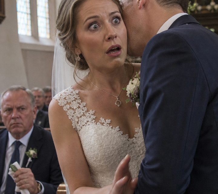 Zehn Jahre nach unserem Abiball machte mir meine Jugendliebe einen Heiratsantrag – doch unmittelbar vor dem Jawort flüsterte er mir etwas über meinen Vater zu, das mich wie gelähmt stehen ließ