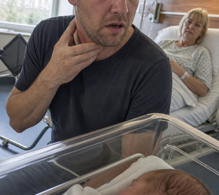 Mit 55 brachte ihre Schwiegermutter Zwillinge zur Welt – doch als Martin das Muttermal am Hals des Jungen sah, blieb ihm vor Entsetzen die Luft weg