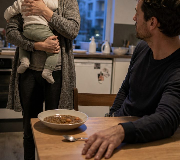 „Der Eintopf schmeckt nach nichts, der Boden ist schmutzig, und das Baby schreit ständig. So werde ich nicht länger leben“, erklärte ihr Mann – doch mit der Antwort seiner Frau hatte er nicht gerechnet