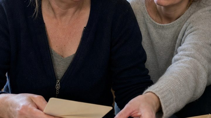 Wenn ein geliebter Mensch stirbt, werfen Sie diese 4 Dinge rund um die Beerdigung niemals vorschnell weg