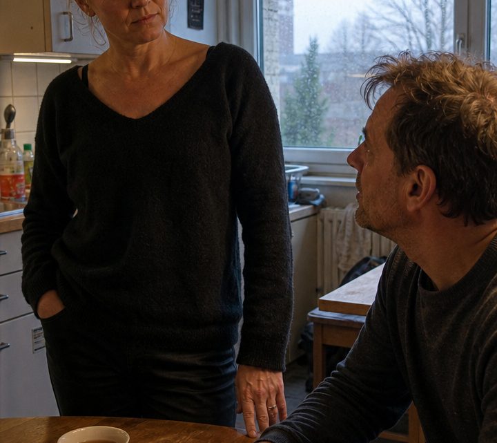 — Du hast mich, die „alte Frau“, für eine Jüngere verlassen. Und warum stehst du jetzt wieder vor mir? Hast du etwa von meinem Erbe erfahren? — Seine Frau lachte ihm direkt ins Gesicht