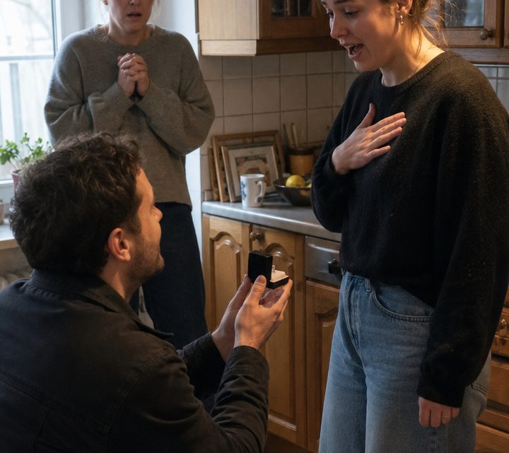 Als mein bester Freund mit einem Ring zu uns nach Hause kam, glaubte ich, er wolle mir einen Antrag machen – doch dann kniete er vor meiner Schwester nieder, und Jahre später enthüllte ein Brief die Wahrheit, die unser ganzes Leben verändert hatte